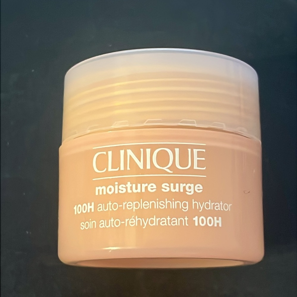 NWT Clinique Moisture Surge 100H Auto Replenishing Hydrator Mini (15 ml)
